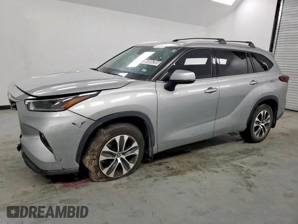 2021 Toyota Highlander XLE с VIN 5TDHZRBH7MS072199, выставлен на аукционе Copart как лот 60086395 с пробегом 85 892 миль миль и Чистый • Clean title. История ставок и продаж доступна на DreamBid. Изображение 1.