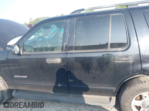 2004 Ford Explorer XLT z VIN 1FMZU63K94UA06868, wystawiony jako IAAI lot #42388513 z przebiegiem 289 201 mil mil oraz . Historia ofert i sprzedaży dostępna na DreamBid. Obrazek 15.