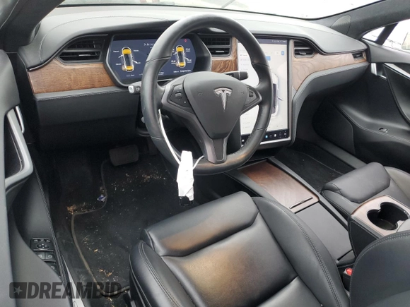 2021 Tesla Model S Long Range Plus z VIN 5YJSA1E24MF427775, wystawiony jako Copart lot #48431165 z przebiegiem 15 801 mil mil oraz Szkoda całkowita • Salvage title. Historia ofert i sprzedaży dostępna na DreamBid. Obrazek 8.