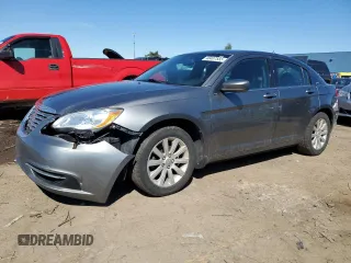 2013 Chrysler 200 Touring with VIN 1C3CCBBB4DN584205, listed as a Copart auction lot 48407555 with 132,130 mi miles and Salvage Title. Bid and sale history available at carsss.com. Image 1.