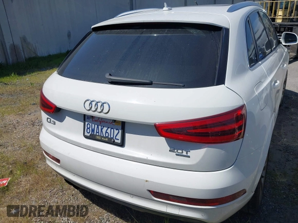 2015 Audi Q3 2.0T Premium Plus with VIN WA1EFCFS9FR002651, listed as a IAAI auction lot 41755613 with 111,281 mi miles. Bid and sale history available at carsss.com. Image 17.