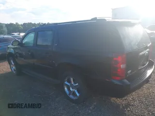 2008 Chevrolet Suburban 3LT with VIN 1GNFC16J08J199636, listed as a IAAI auction lot 42647109 with 201,233 mi miles and . Bid and sale history available at DreamBid. Image 3.