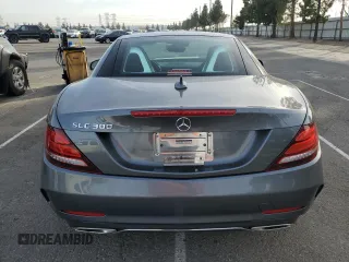 2020 Mercedes-Benz SLC 300 с VIN W1KPK3JA1LF171199, выставлен на аукционе Copart как лот 86151364 с пробегом 20 646 миль миль и Списание • Salvage title. История ставок и продаж доступна на DreamBid. Изображение 6.