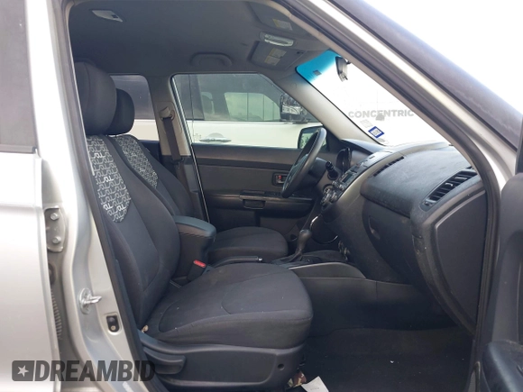 2011 Kia Soul + with VIN KNDJT2A2XB7705227, listed as a IAAI auction lot 41942432 with 293,320 mi miles. Bid and sale history available at carsss.com. Image 5.
