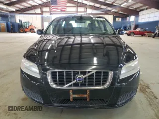 2008 Volvo V70 with VIN YV1BW982381019577, listed as a Copart auction lot 52163945 with 228,083 mi miles and Clean Title. Bid and sale history available at DreamBid. Image 5.