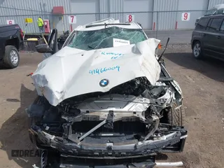 2020 BMW 3 Series M340i xDrive with VIN WBA5U9C01LFH03344, listed as a IAAI auction lot 41966009 with 40,976 mi miles and . Bid and sale history available at DreamBid. Image 11.