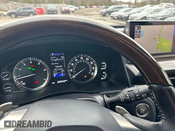 2017 Lexus LX 570 z VIN JTJHY7AX3H4232271, wystawiony jako Copart lot #49098145 z przebiegiem 100 948 mil mil oraz Czysty tytuł • Clean title. Historia ofert i sprzedaży dostępna na DreamBid. Obrazek 8.