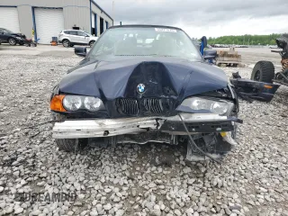 2001 BMW 3 Series 325Ci z VIN WBABS33411JY50828, wystawiony jako Copart lot #55271675 z przebiegiem 107 675 mil mil oraz Szkody całkowita. Historia ofert i sprzedaży dostępna na DreamBid. Obrazek 5.