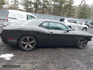 2015 Dodge Challenger R/T with VIN 2C3CDZAT9FH782760, listed as a IAAI auction lot 41531276 with 76,957 mi miles. Bid and sale history available at carsss.com. Image 13.