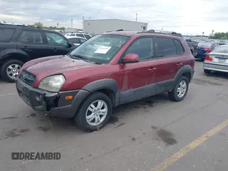 2006 Hyundai Tucson GLS with VIN KM8JN12D86U340196, listed as a IAAI auction lot 42144736 with 232,121 mi miles. Bid and sale history available at carsss.com. Image 2.