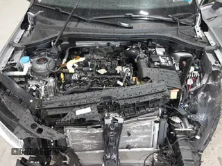 2024 Volkswagen Tiguan SE with VIN 3VVMB7AX8RM084483, listed as a IAAI auction lot 42452619 with 14,618 mi miles and . Bid and sale history available at DreamBid. Image 10.