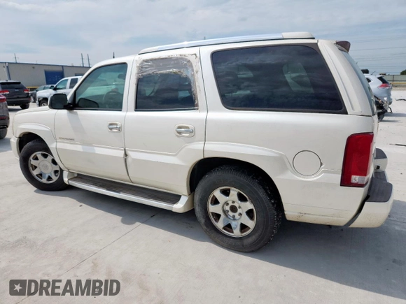 2005 Cadillac Escalade with VIN 1GYEC63N55R202532, listed as a Copart auction lot 61166525 with 229,312 mi miles and Clean title. Bid and sale history available at DreamBid. Image 2.