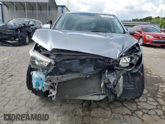 2018 Mitsubishi Outlander ES with VIN JA4AP3AU1JZ011468, listed as a Copart auction lot 62580455 with 123,404 mi miles and Salvage title. Bid and sale history available at DreamBid. Image 5.