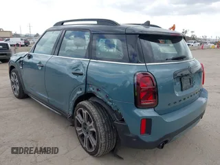 2024 MINI Countryman Cooper S with VIN WMZ53BR06R3S30777, listed as a IAAI auction lot 41903400 with 8,300 mi miles and . Bid and sale history available at DreamBid. Image 3.