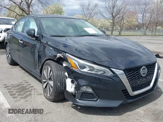 2022 Nissan Altima SV z VIN 1N4BL4DV8NN318591, wystawiony jako IAAI lot #42039464 z przebiegiem 73 129 mil mil oraz . Historia ofert i sprzedaży dostępna na DreamBid. Obrazek 1.