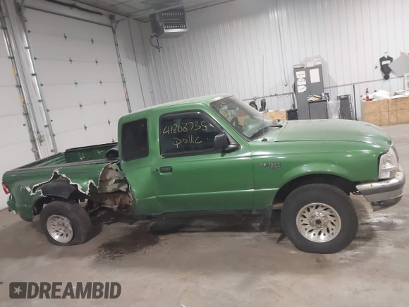 1999 Ford Ranger XL with VIN 1FTZR15V6XPB40126, listed as a IAAI auction lot 41808735 with 178,692 mi miles. Bid and sale history available at carsss.com. Image 13.