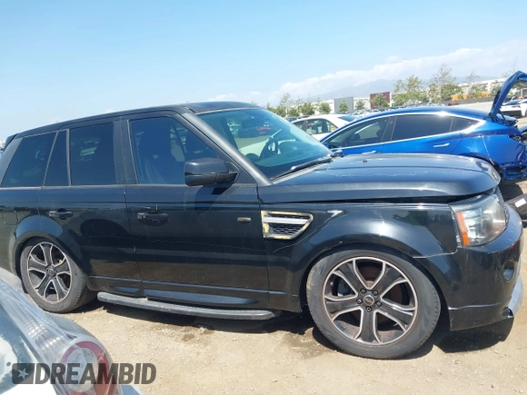 2013 Land Rover Range Rover Sport HSE with VIN SALSF2D42DA767700, listed as a IAAI auction lot 42225262 with 101,042 mi miles and . Bid and sale history available at DreamBid. Image 13.