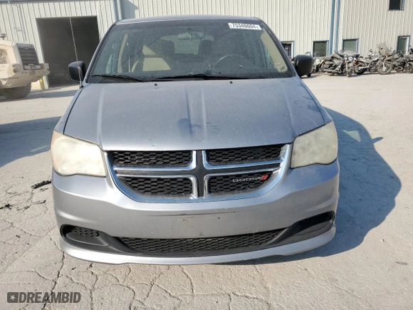 2013 Dodge Grand Caravan SXT with VIN 2C4RDGBG1DR702810, listed as a Copart auction lot 75340604 with 205,015 mi miles and Salvage Title. Bid and sale history available at carsss.com. Image 5.