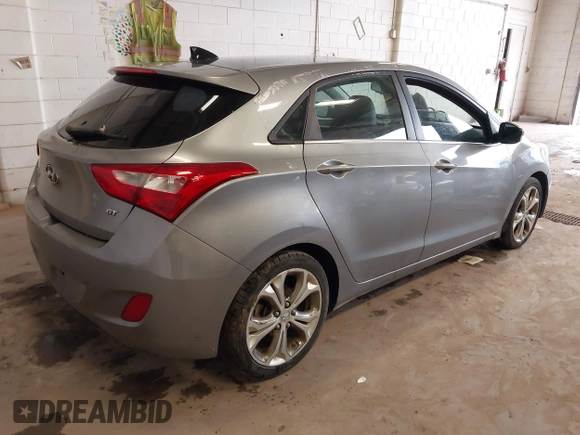 2013 Hyundai Elantra with VIN KMHD35LE3DU038040, listed as a IAAI auction lot 42409500 with 166,641 mi miles and . Bid and sale history available at DreamBid. Image 4.