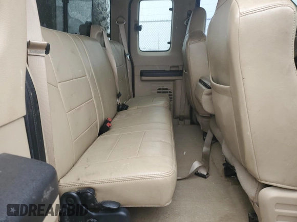 2008 Ford Super Duty F-250 SRW XL with VIN 1FTSX21Y48EA72113, listed as a Copart auction lot 85801734 with 317,930 mi miles and Clean Title. Bid and sale history available at carsss.com. Image 10.