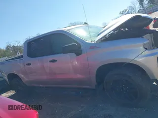 2019 Chevrolet Silverado 1500 LT Trail Boss with VIN 1GCPYFED2KZ234242, listed as a IAAI auction lot 41587318 with 1 mi miles. Bid and sale history available at carsss.com. Image 12.
