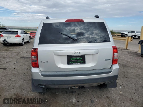 2011 Jeep Patriot Latitude with VIN 1J4NF1GB9BD125330, listed as a Copart auction lot 68520704 with Not Provided miles and Salvage Title. Bid and sale history available at DreamBid. Image 6.