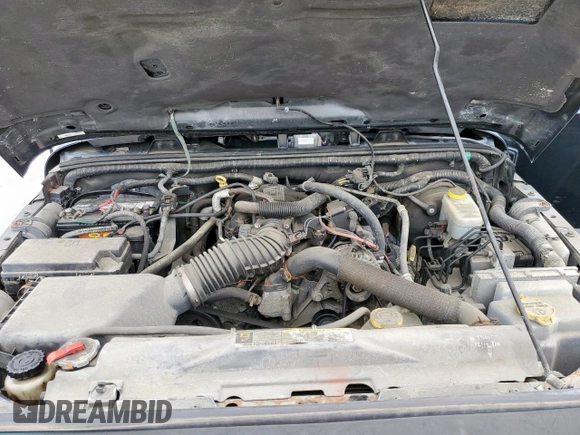 2008 Jeep Wrangler Unlimited Rubicon z VIN 1J4GA69128L529271, wystawiony jako Copart lot #58939945 z przebiegiem 94 503 mil mil oraz Szkoda całkowita • Salvage title. Historia ofert i sprzedaży dostępna na DreamBid. Obrazek 11.