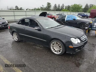 2008 Mercedes-Benz CLK 350 z VIN WDBTK56G08F234249, wystawiony jako Copart lot #60442525 z przebiegiem 121 204 mil mil oraz Szkoda całkowita • Salvage title. Historia ofert i sprzedaży dostępna na DreamBid. Obrazek 4.