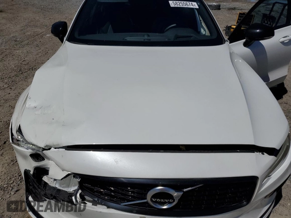 2019 Volvo S60 R-Design with VIN 7JRA22TM6KG013047, listed as a Copart auction lot 58255674 with 35,270 mi miles and Salvage Title. Bid and sale history available at carsss.com. Image 12.