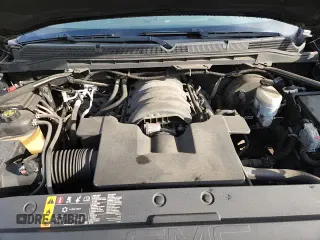 2018 GMC Sierra 1500 z VIN 1GTV2LEC0JZ366414, wystawiony jako Copart lot #84449925 z przebiegiem 123 061 mil mil oraz Nie do naprawy • Non repairable. Historia ofert i sprzedaży dostępna na DreamBid. Obrazek 15.