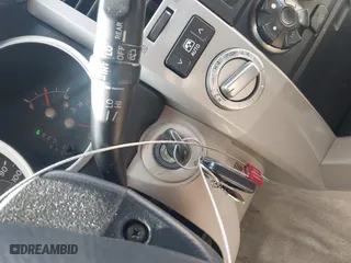 2006 Toyota 4Runner SR5 with VIN JTEBU14RX60083503, listed as a IAAI auction lot 41773466 with 241,815 mi miles. Bid and sale history available at carsss.com. Image 11.