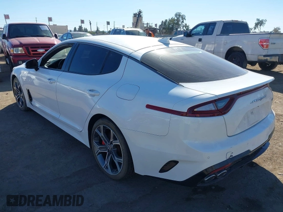 2020 Kia Stinger GT with VIN KNAE35LC7L6085529, listed as a IAAI auction lot 40671705 with 62,970 mi miles. Bid and sale history available at carsss.com. Image 3.