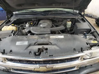 2001 Chevrolet Suburban LT with VIN 1GNFK16T11J221234, listed as a Copart auction lot 52390235 with 139,757 mi miles and Salvage Title. Bid and sale history available at carsss.com. Image 12.