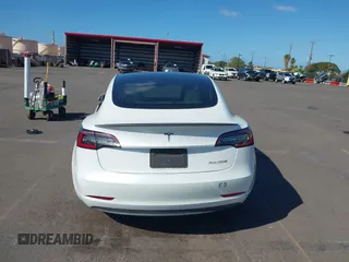 2019 Tesla Model 3 Long Range with VIN 5YJ3E1EBXKF413806, listed as a IAAI auction lot 41321906 with 24,635 mi miles. Bid and sale history available at carsss.com. Image 17.
