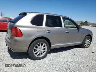 2004 Porsche Cayenne Turbo with VIN WP1AC29P14LA90088, listed as a Copart auction lot 67397604 with 193,324 mi miles and Salvage Title. Bid and sale history available at carsss.com. Image 3.