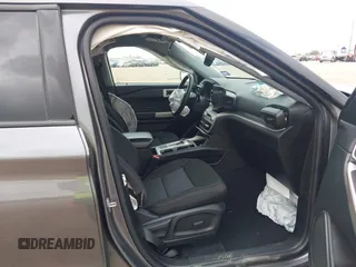 2023 Ford Explorer XLT с VIN 1FMSK7DH5PGB46807, выставлен на аукционе IAAI как лот 42312882 с пробегом 23 851 миль миль и . История ставок и продаж доступна на DreamBid. Изображение 5.