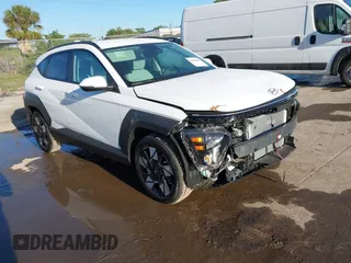 2025 Hyundai Kona SEL with VIN KM8HB3AB1SU215294, listed as a IAAI auction lot 41835866 with 484 mi miles. Bid and sale history available at carsss.com. Image 1.