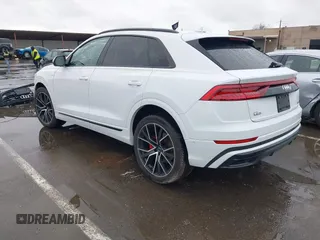 2020 Audi Q8 Premium Plus with VIN WA1EVAF1XLD001371, listed as a IAAI auction lot 41598033 with 39,744 mi miles and . Bid and sale history available at DreamBid. Image 3.