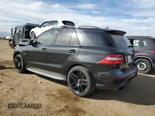 2013 Mercedes-Benz M 63 AMG with VIN 4JGDA7EB2DA133999, listed as a Copart auction lot 49007075 with 125,781 mi miles and Salvage Title. Bid and sale history available at DreamBid. Image 2.