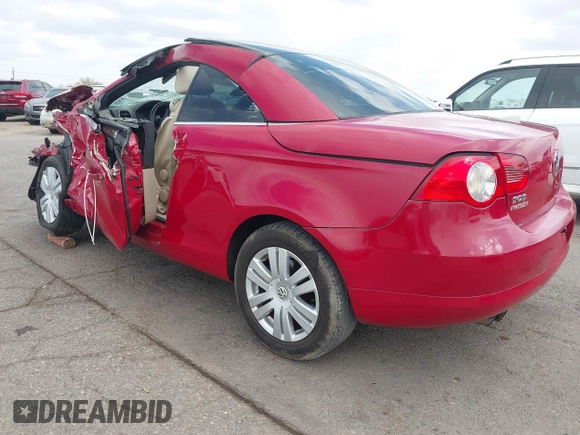 2008 Volkswagen Eos Turbo with VIN WVWBA71F18V033833, listed as a IAAI auction lot 42194305 with 153,543 mi miles and . Bid and sale history available at DreamBid. Image 3.