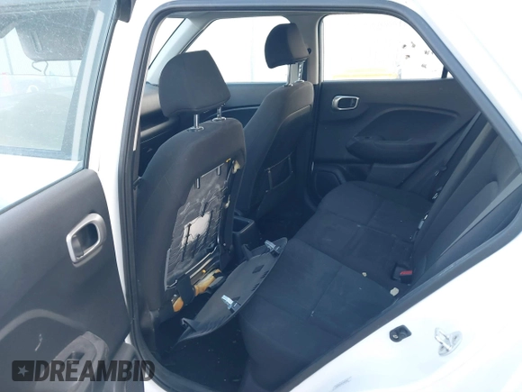 2021 Hyundai Venue SE with VIN KMHRB8A36MU068032, listed as a IAAI auction lot 41083579 with 100,598 mi miles and . Bid and sale history available at DreamBid. Image 8.