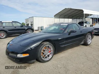 2001 Chevrolet Corvette Z06 with VIN 1G1YY12S915120117, listed as a Copart auction lot 52923245 with 64,528 mi miles and Clean Title. Bid and sale history available at carsss.com. Image 1.