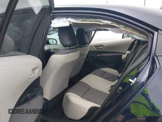 2025 Toyota Corolla LE z VIN 5YFB4MDE2SP242307, wystawiony jako IAAI lot #41869842 z przebiegiem 7079 mil mil oraz . Historia ofert i sprzedaży dostępna na DreamBid. Obrazek 8.