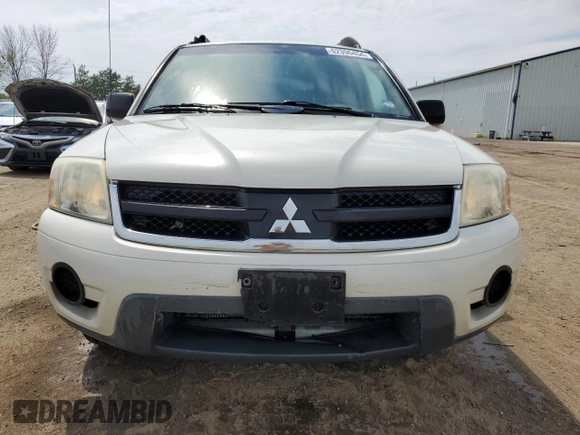 2006 Mitsubishi Endeavor LS with VIN 4A4MN21S56E074694, listed as a Copart auction lot 62396454 with 325,603 mi miles and Clean Title. Bid and sale history available at carsss.com. Image 5.