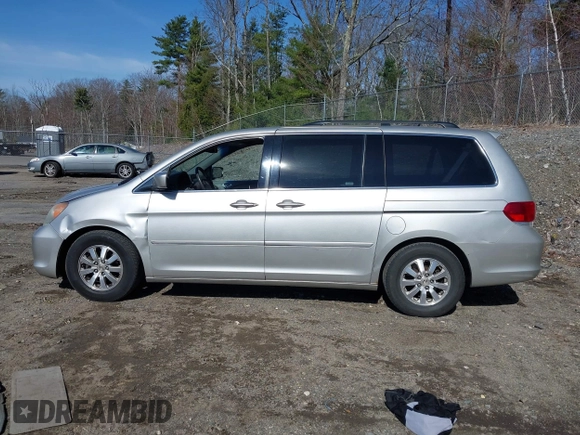 2008 Honda Odyssey EX-L with VIN 5FNRL38628B410157, listed as a IAAI auction lot 42072217 with 240,099 mi miles and . Bid and sale history available at DreamBid. Image 14.