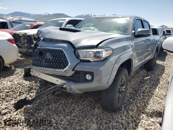 2018 Toyota Tacoma SR with VIN 3TMCZ5AN1JM140275, listed as a Copart auction lot 50611135 with Not Provided miles and Salvage Title. Bid and sale history available at DreamBid. Image 1.