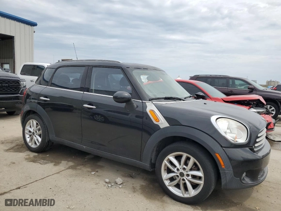 2013 MINI Cooper Countryman with VIN WMWZB3C56DWM08030, listed as a Copart auction lot 50261555 with 91,111 mi miles and Salvage Title. Bid and sale history available at carsss.com. Image 4.
