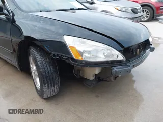 2007 Honda Accord LX SE с VIN 1HGCM56397A226852, выставлен на аукционе IAAI как лот 42577505 с пробегом 203 675 миль миль и . История ставок и продаж доступна на DreamBid. Изображение 12.