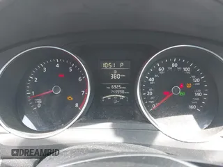 2015 Volkswagen Jetta Sport с VIN 3VWD17AJ6FM302345, выставлен на аукционе IAAI как лот 42226480 с пробегом 143 998 миль миль и . История ставок и продаж доступна на DreamBid. Изображение 7.