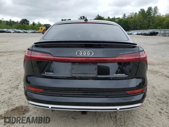 2022 Audi e-tron Sportback S line Premium Plus z VIN WA12AAGE7NB007093, wystawiony jako Copart lot #57248545 z przebiegiem 21 275 mil mil oraz Szkoda całkowita • Salvage title. Historia ofert i sprzedaży dostępna na DreamBid. Obrazek 6.